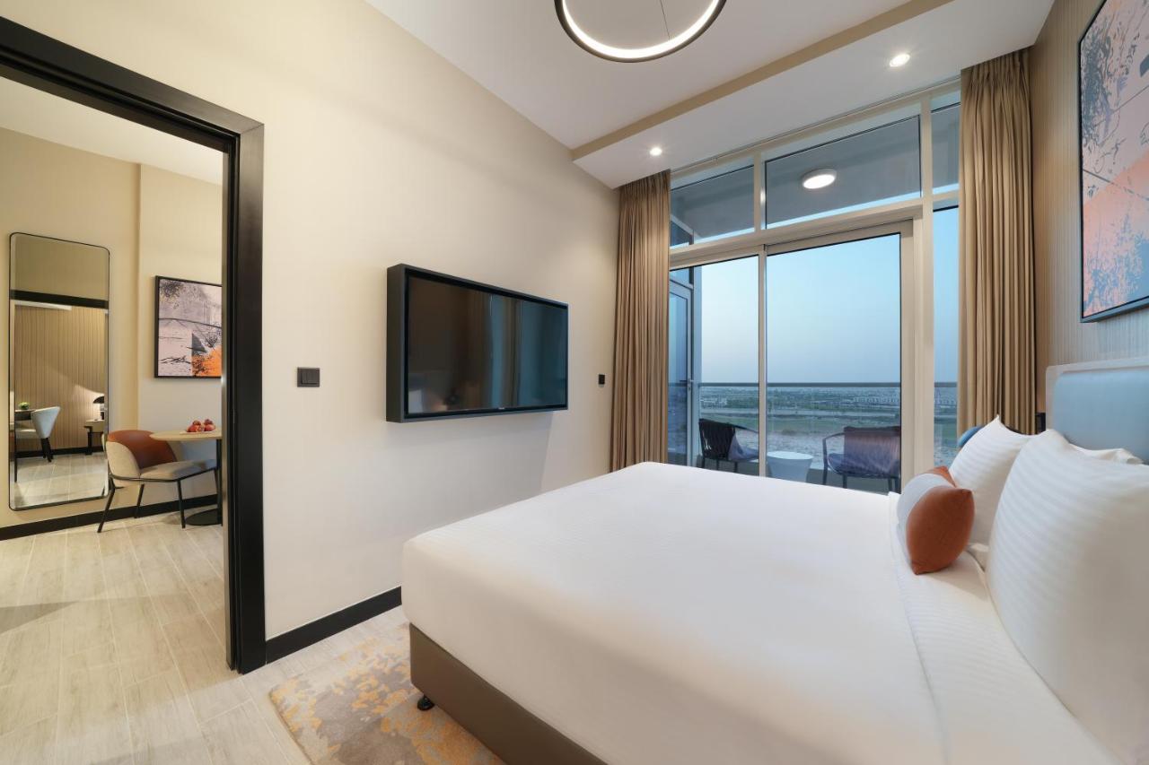 דובאי Damac Hills 2 Hotel, An Edge By Rotana Hotel מראה חיצוני תמונה