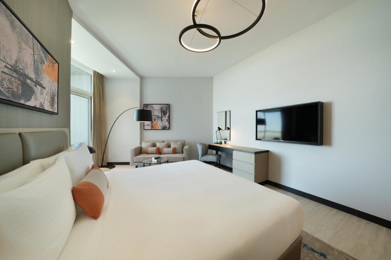 דובאי Damac Hills 2 Hotel, An Edge By Rotana Hotel מראה חיצוני תמונה
