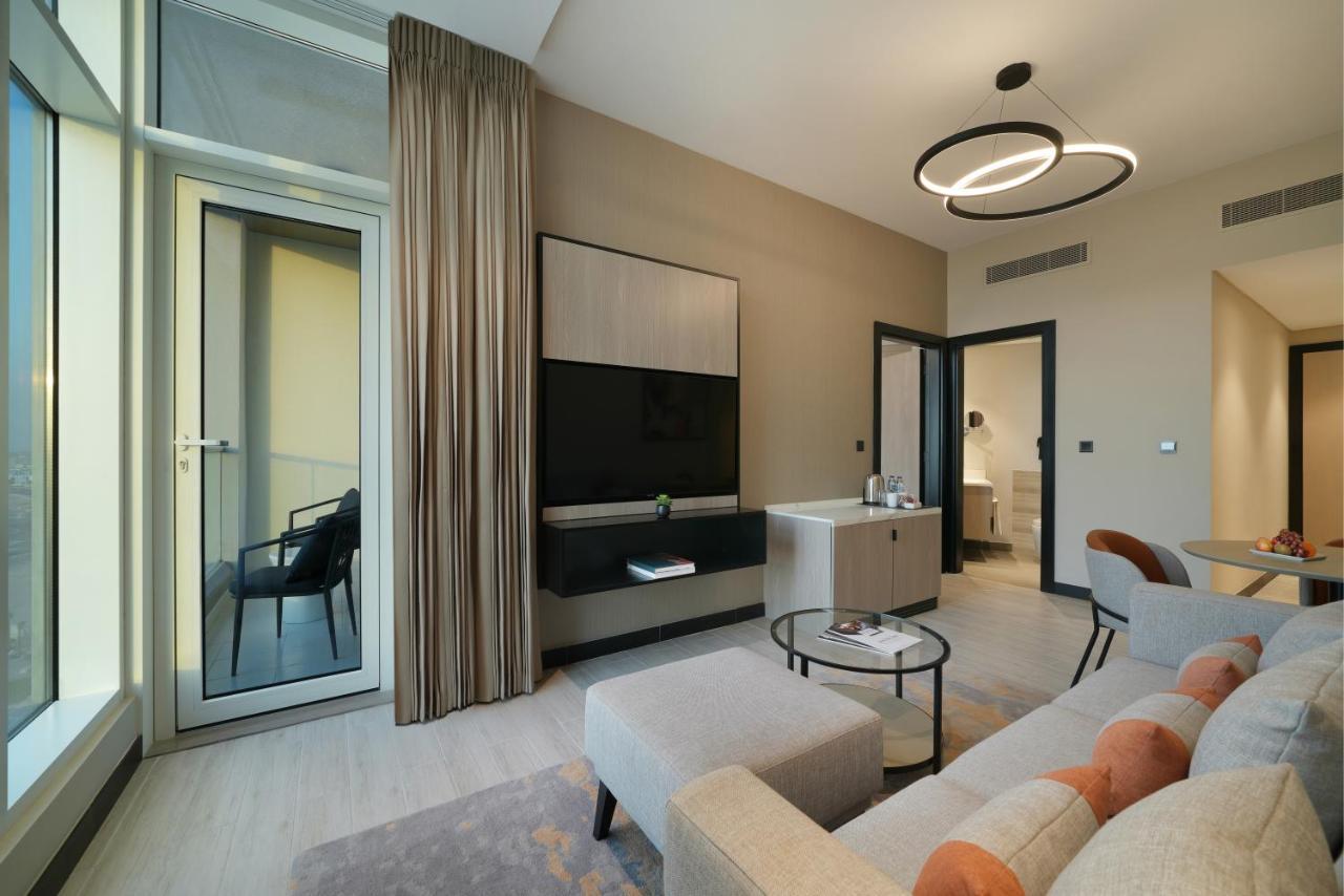 דובאי Damac Hills 2 Hotel, An Edge By Rotana Hotel מראה חיצוני תמונה