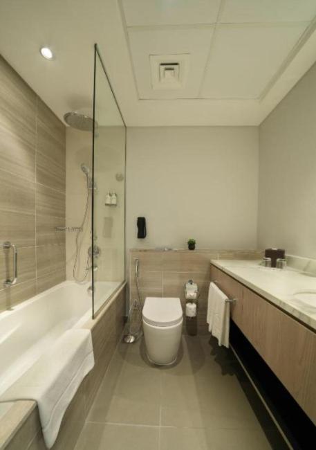 דובאי Damac Hills 2 Hotel, An Edge By Rotana Hotel מראה חיצוני תמונה
